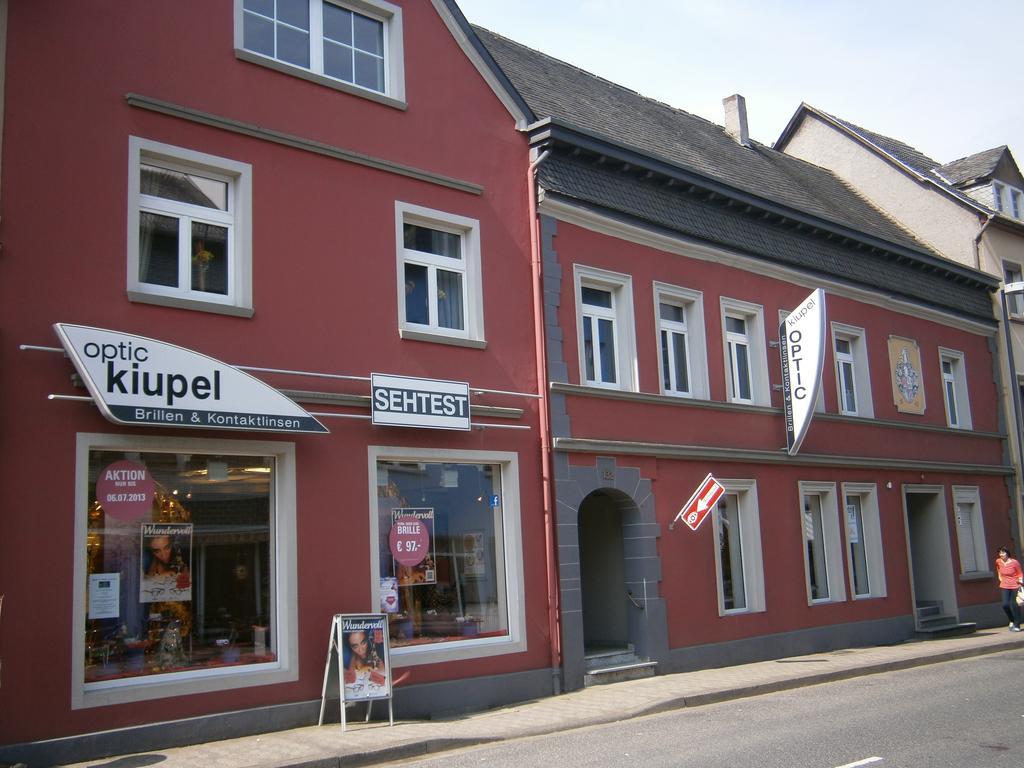 Ferienwohnung Am Nuerburgring 2.Og Adenau Kültér fotó